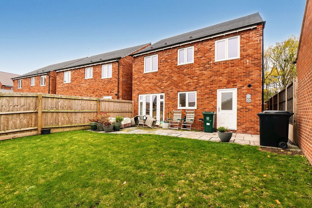 Property photo 2 of 15