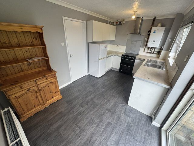 Property photo 3 of 11 Img_0951