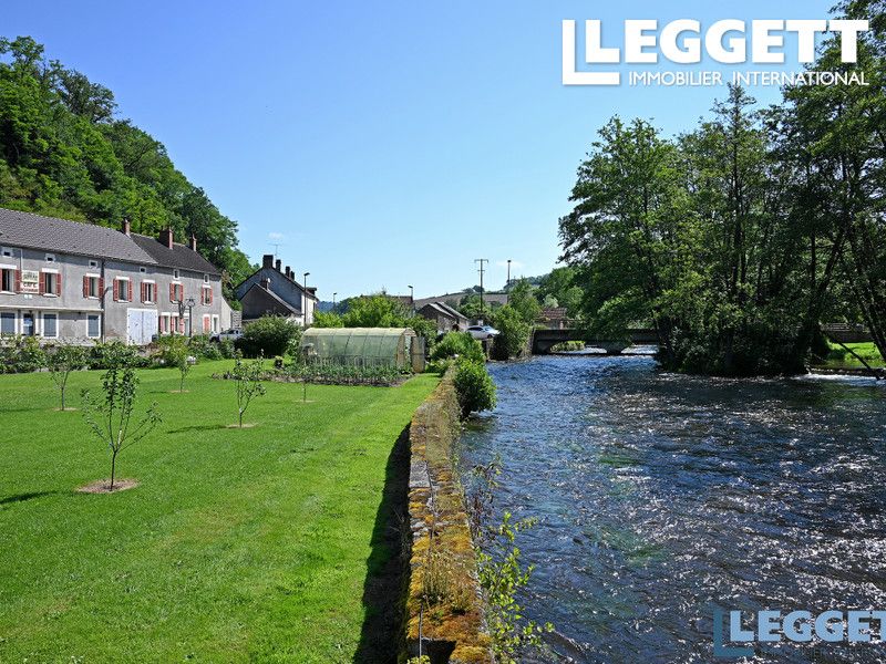 Property photo 3 of 10