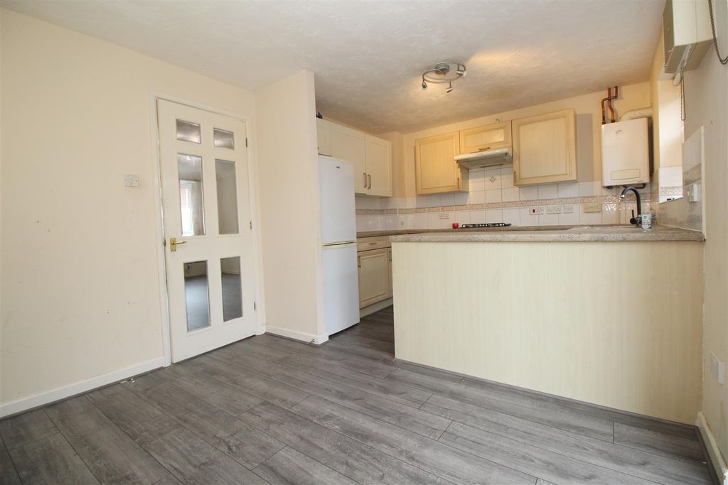 Property photo 3 of 11 Kitchen  Diner.Jpg