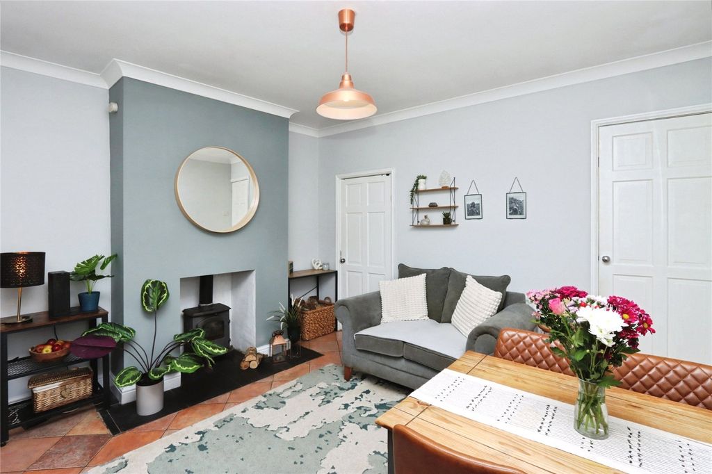 Property photo 3 of 20 Picture No. 71