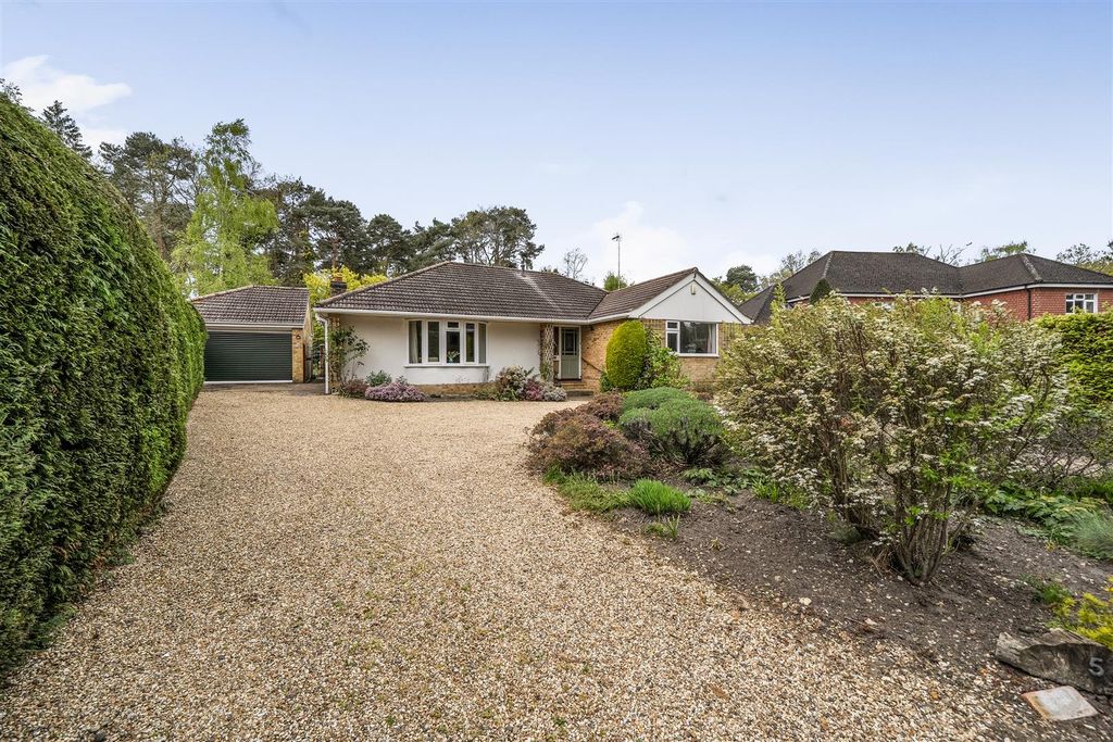 Additional image 30 of 4 bed bungalow for saleArdwell Close, Crowthorne, Berkshire RG45