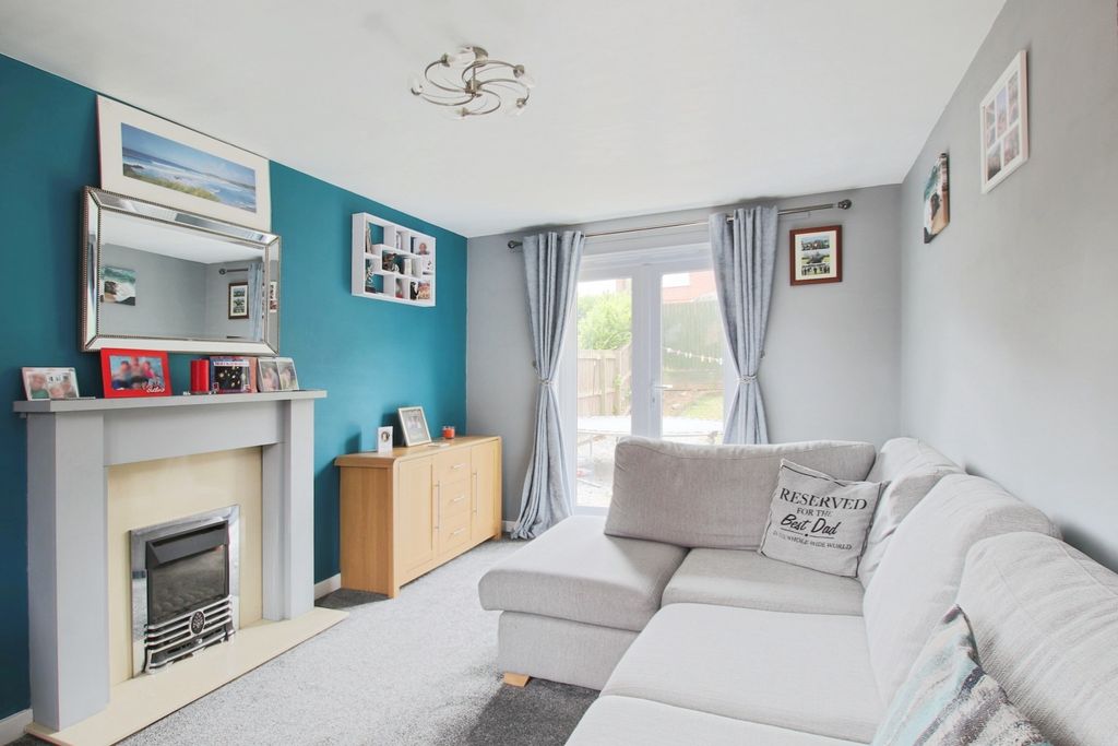 Property photo 3 of 22 3902048