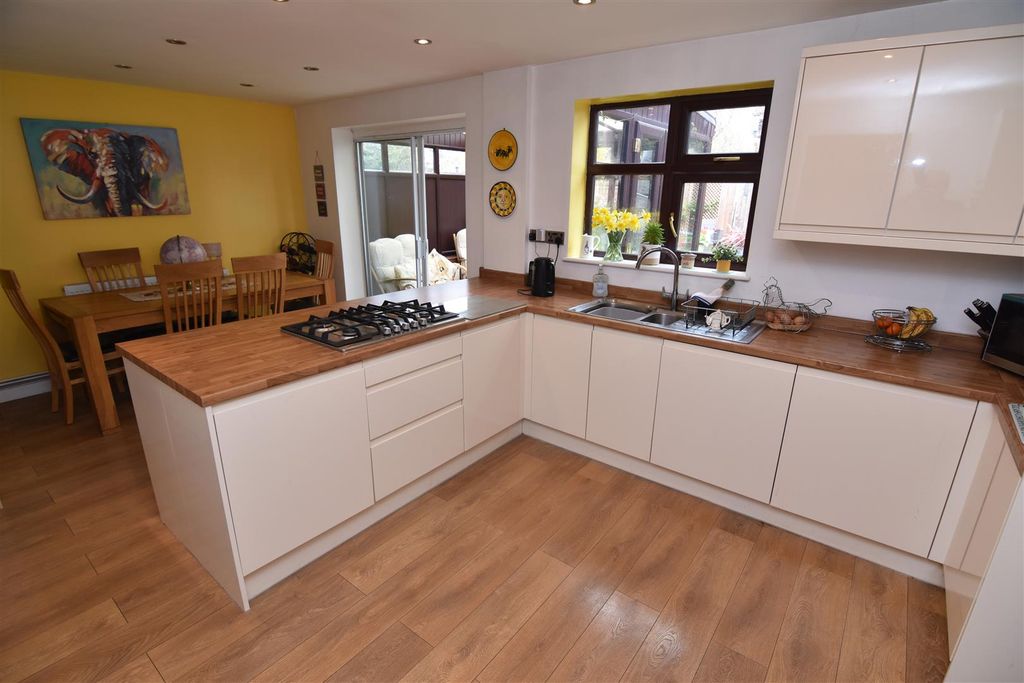 Property photo 3 of 16 Dsc_0454.Jpg