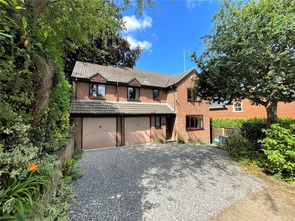 Property photo 2 of 15 Picture No. 16
