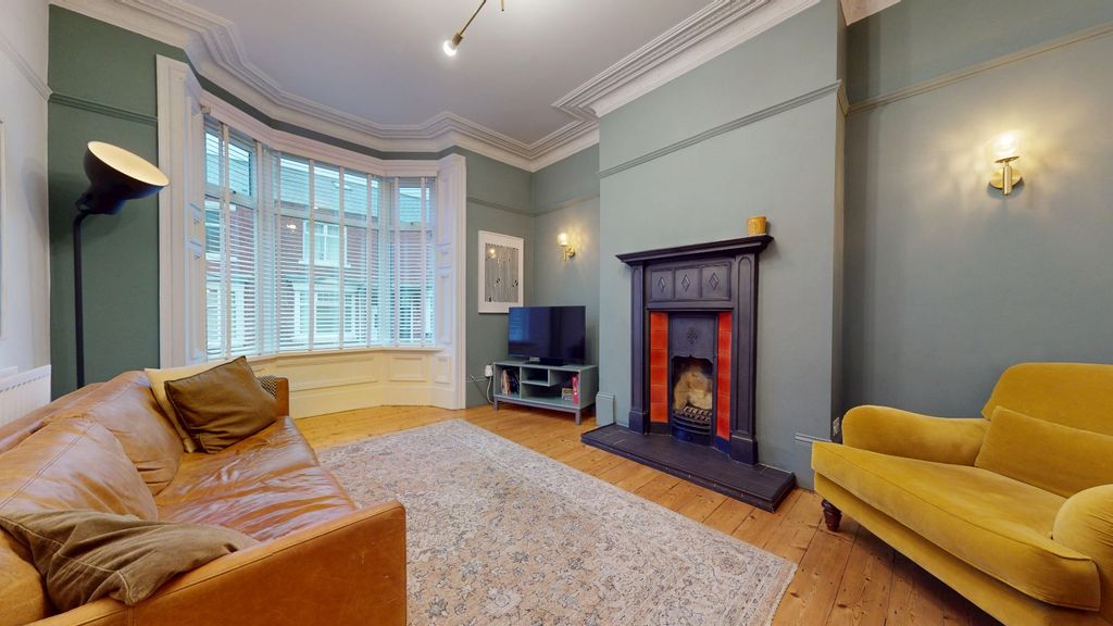 Property photo 2 of 23 4795793