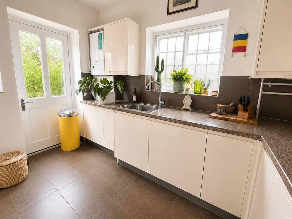 Property photo 3 of 7 3.Jpg