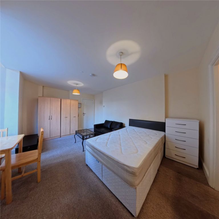 Property photo 1 of 5 Picture No. 05