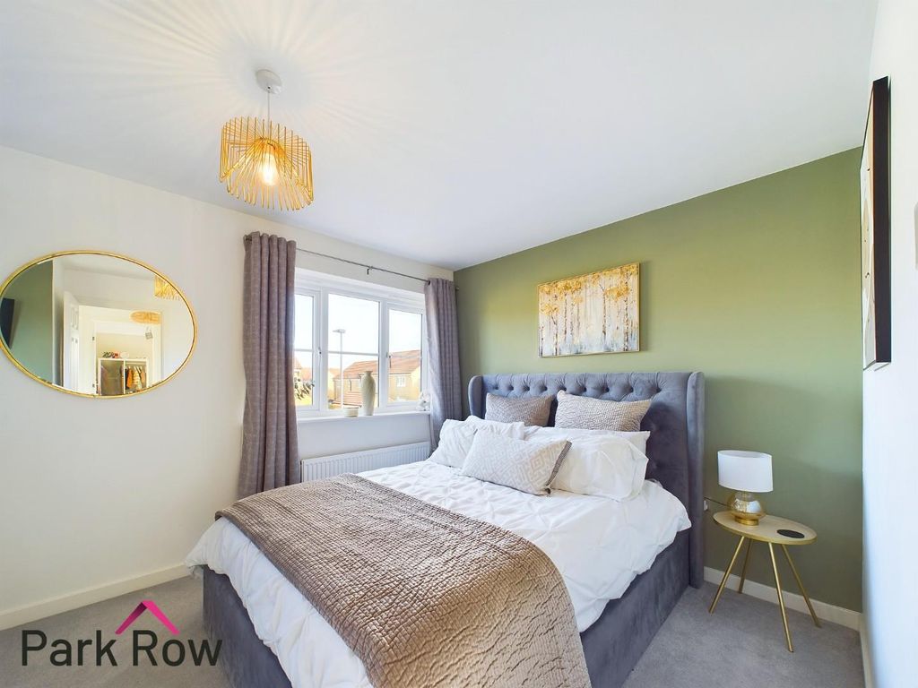 Property photo 3 of 24