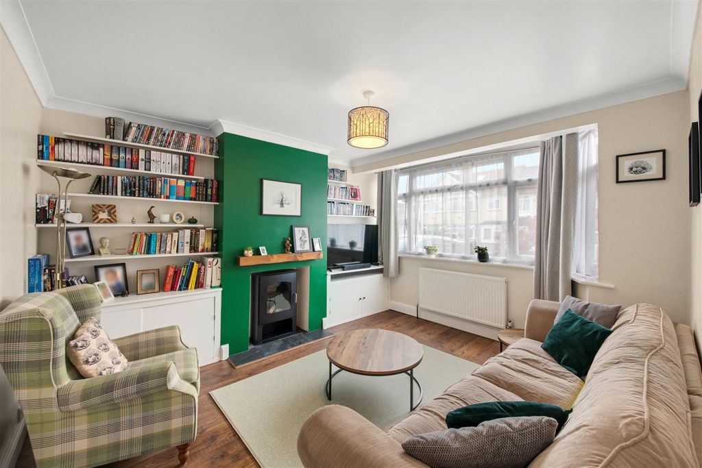Property photo 2 of 15