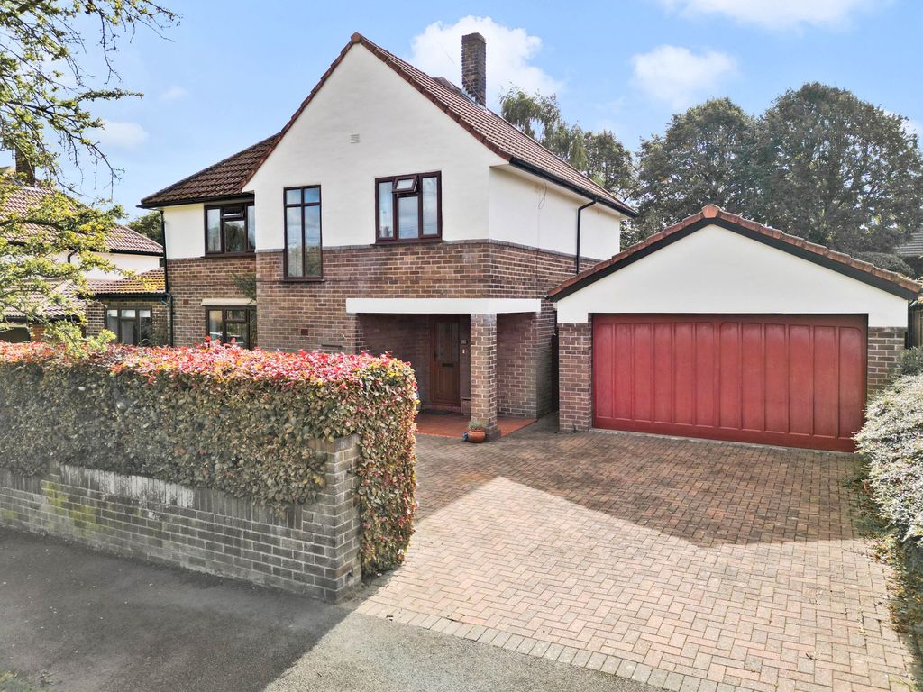 Property photo 1 of 30