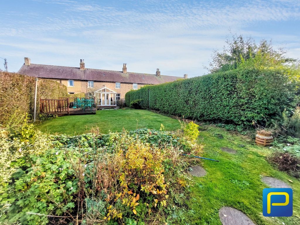 Property photo 1 of 25
