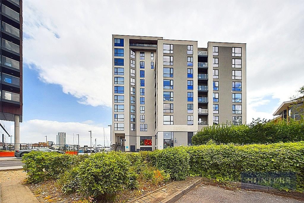 Property photo 1 of 24 Cam01635G0-Pr0204-Still032.Jpg