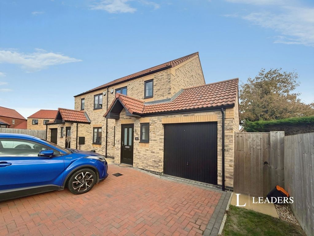 Property photo 1 of 11 Pbox-Img.Jpg