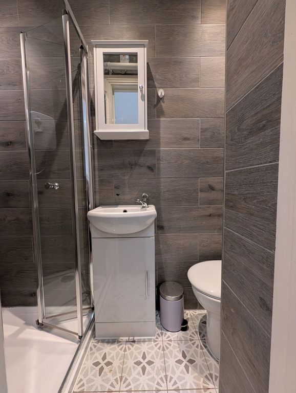 Property photo 2 of 2 Photo 2