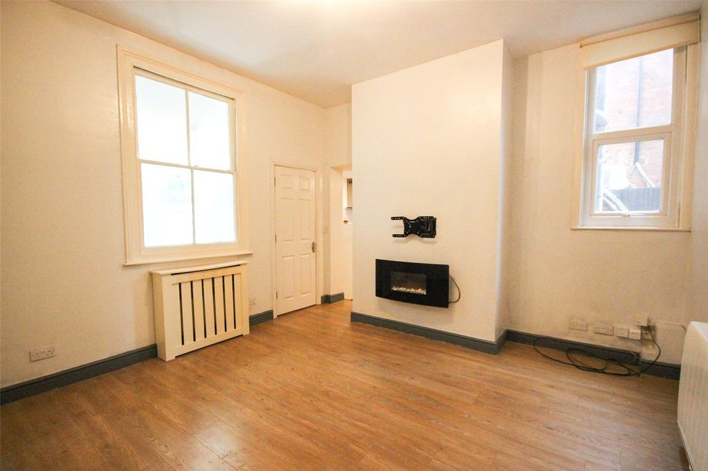 Property photo 2 of 14 Picture No. 06