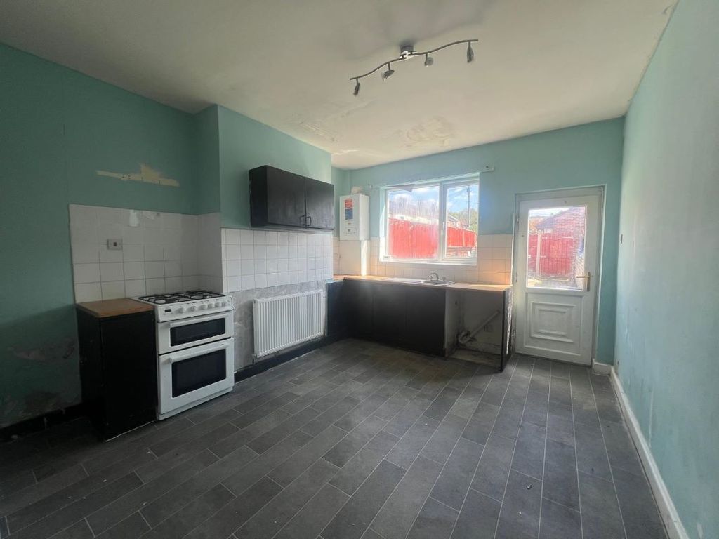 Property photo 2 of 10 Image 2