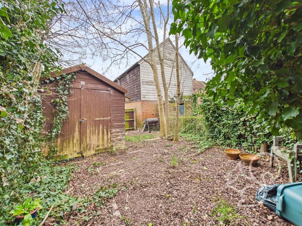 Property photo 2 of 12 Cam01659G0-Pr0368-Still012.Jpg