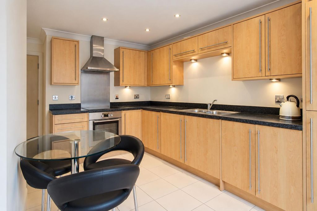 Property photo 1 of 11 1000068793.Png