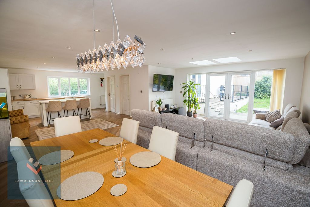 Property photo 2 of 20 Open Plan Kitchen/Dining/Living Room