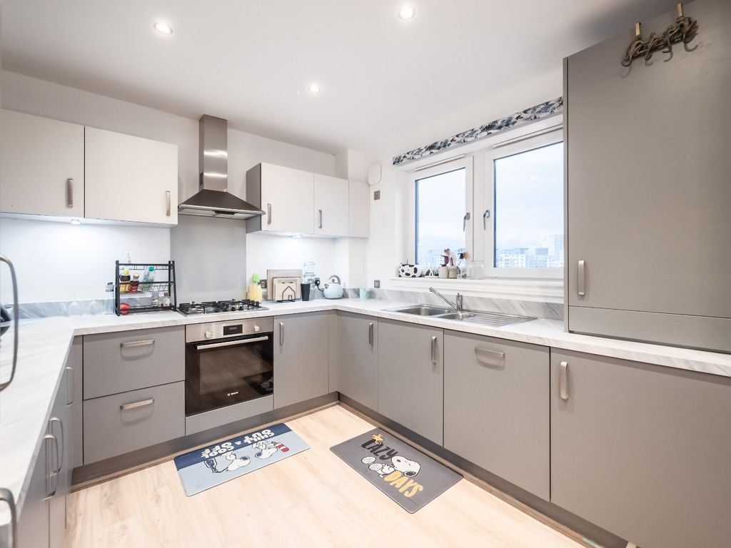 Property photo 3 of 18 Picture 3