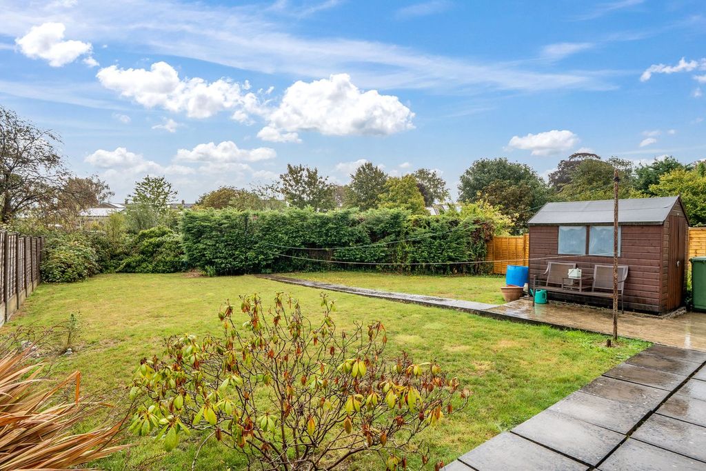 Property photo 2 of 10