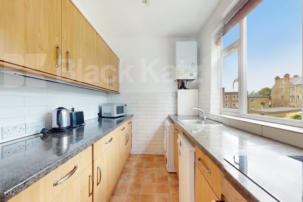 Property photo 2 of 4