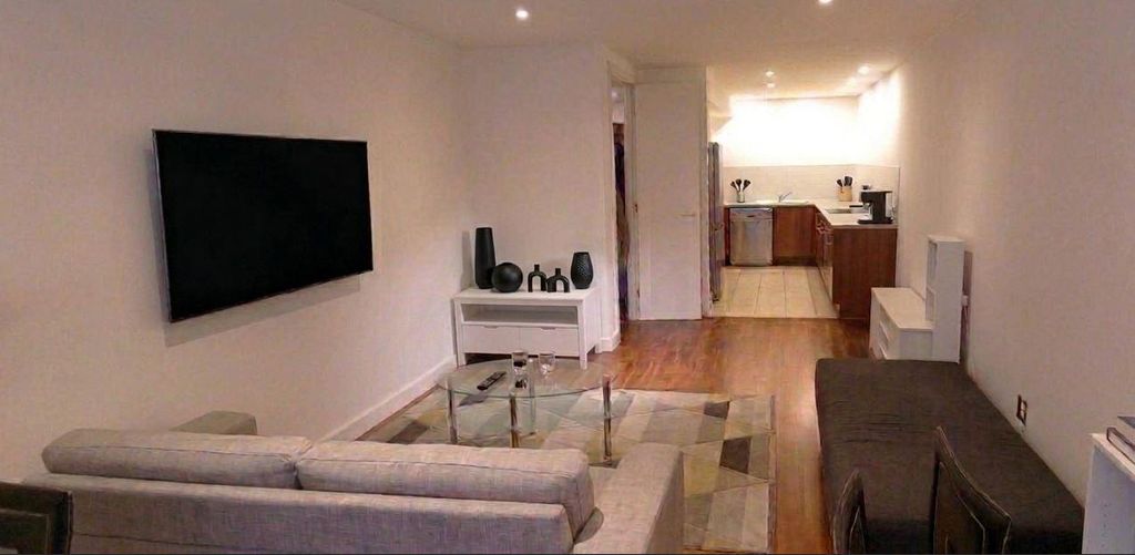Property photo 3 of 11 4.Jpg
