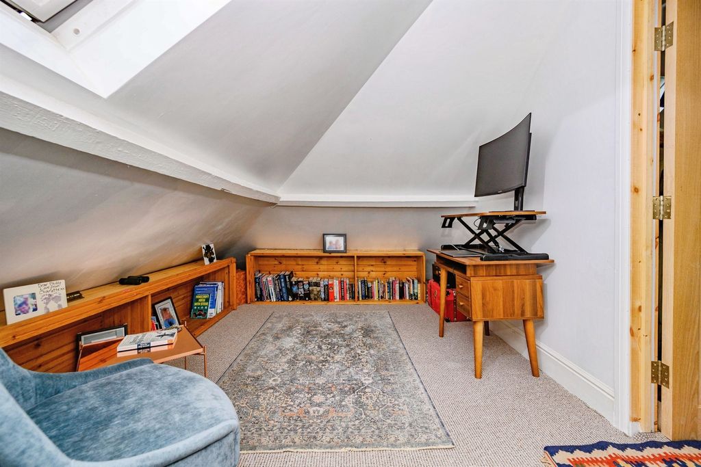 Additional image 16 of 3 bed detached bungalow for saleWycombe Way, Luton LU3