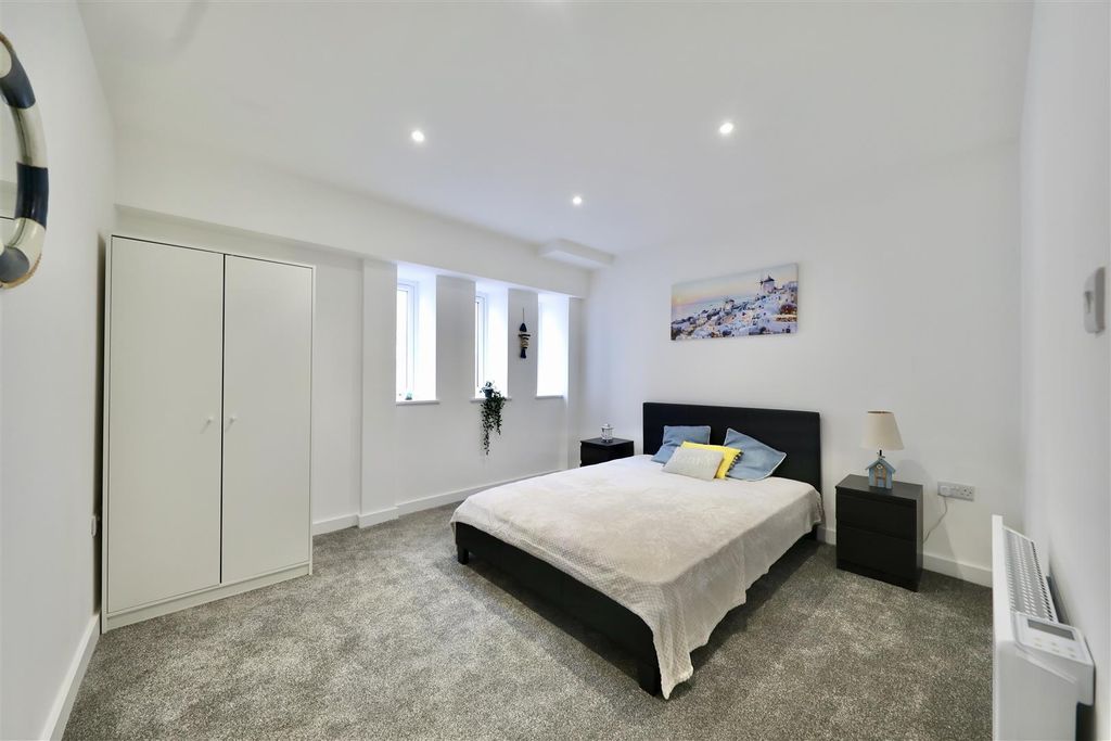 Property photo 3 of 7 0A9A6144.Jpg