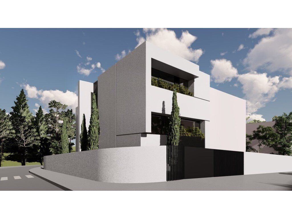 Property photo 1 of 7 3 Bedroom Villa With 2 Car Garage In Gondomar