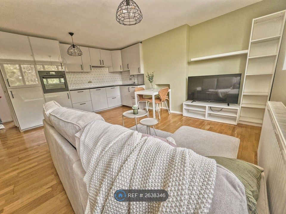 Property photo 3 of 8