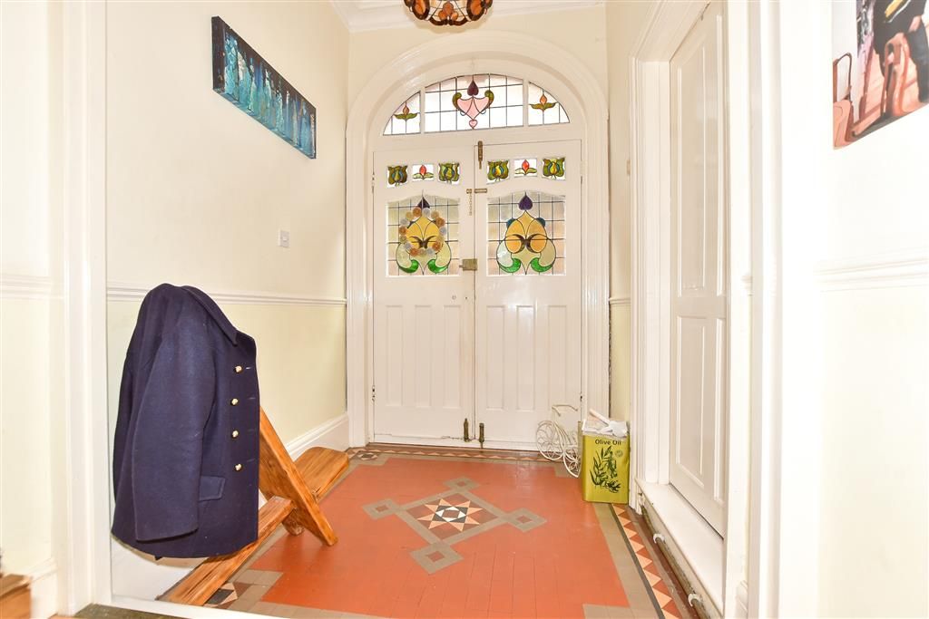 Property photo 1 of 12 Internal Feature
