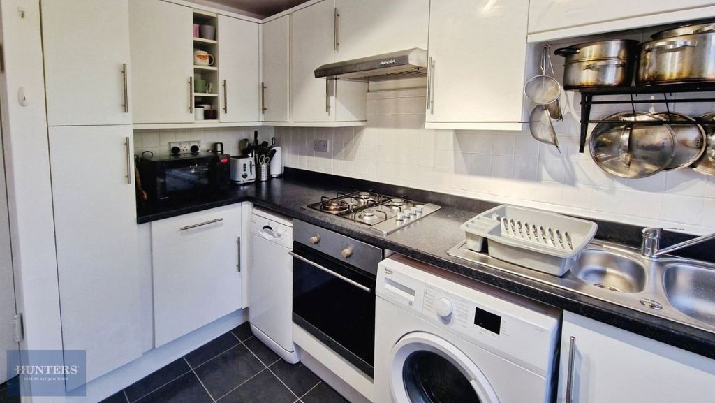 Property photo 3 of 15 Pbox-Img.Jpg