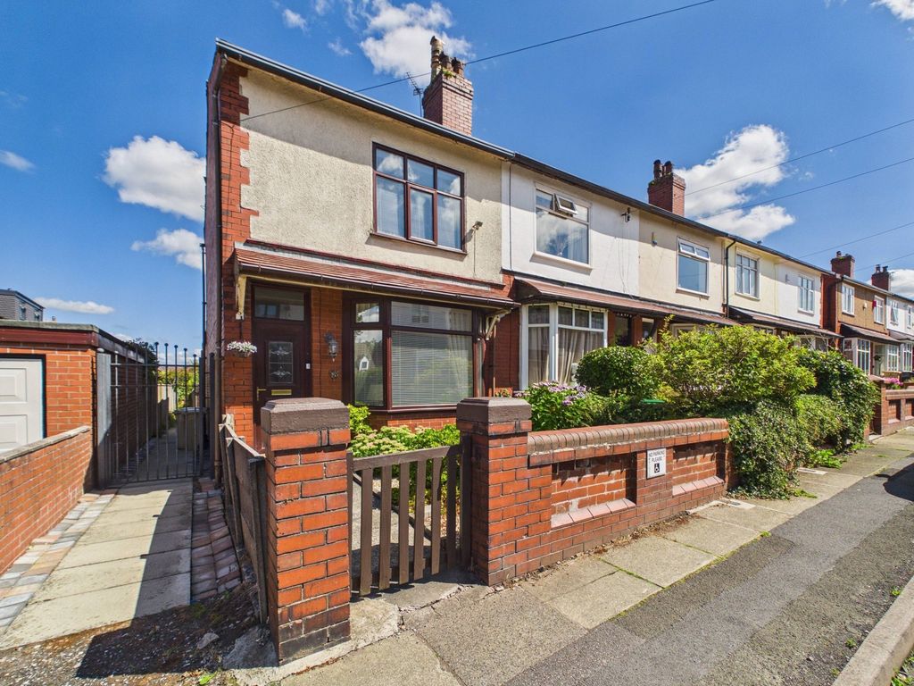 Property photo 1 of 33