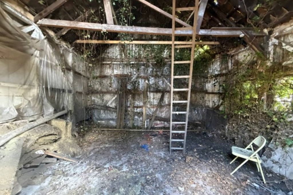 Property photo 2 of 4