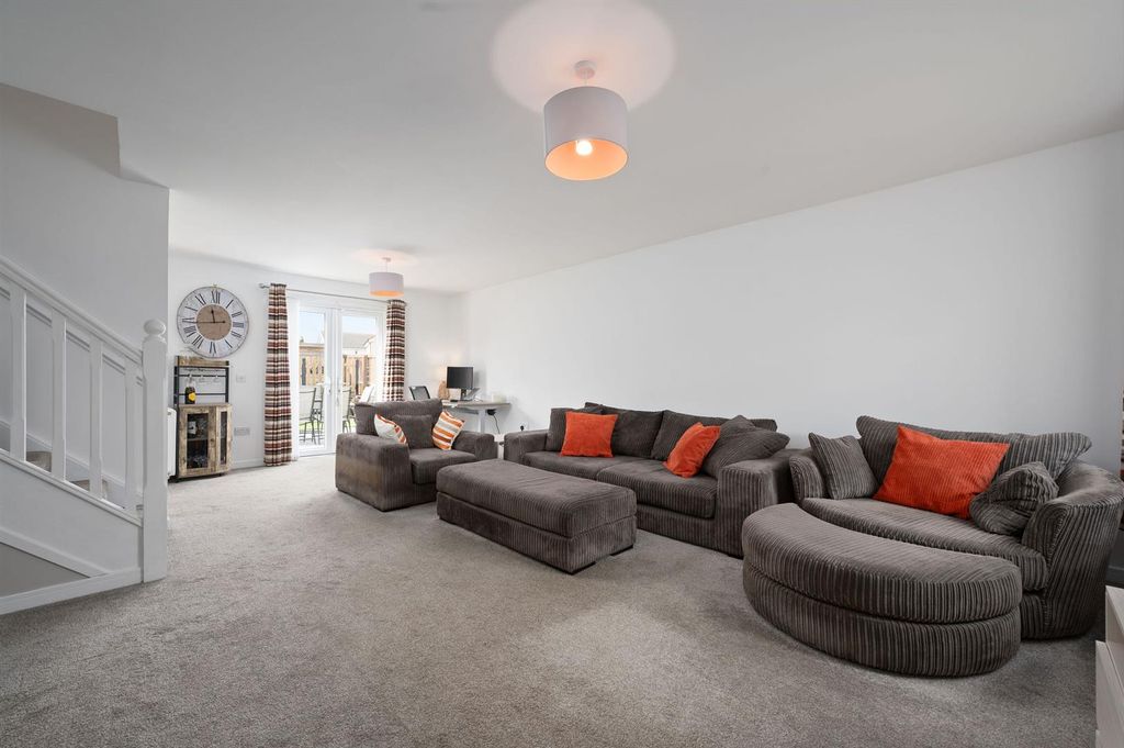 Property photo 2 of 30 2.Jpg