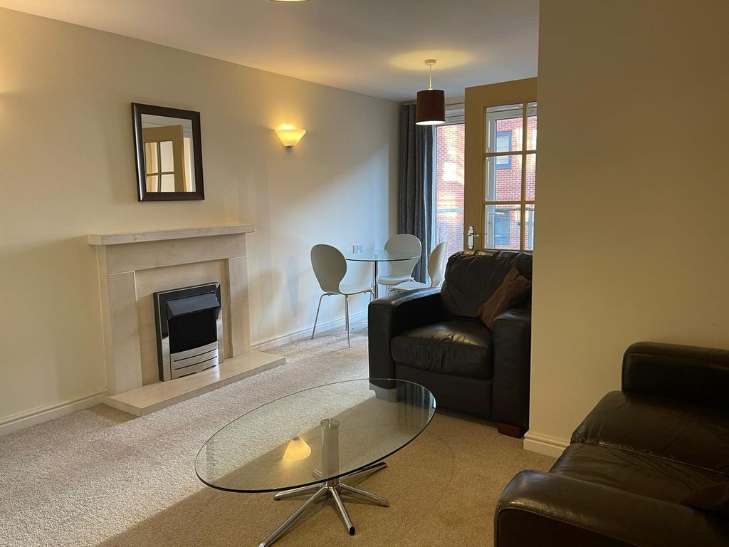 Property photo 2 of 9