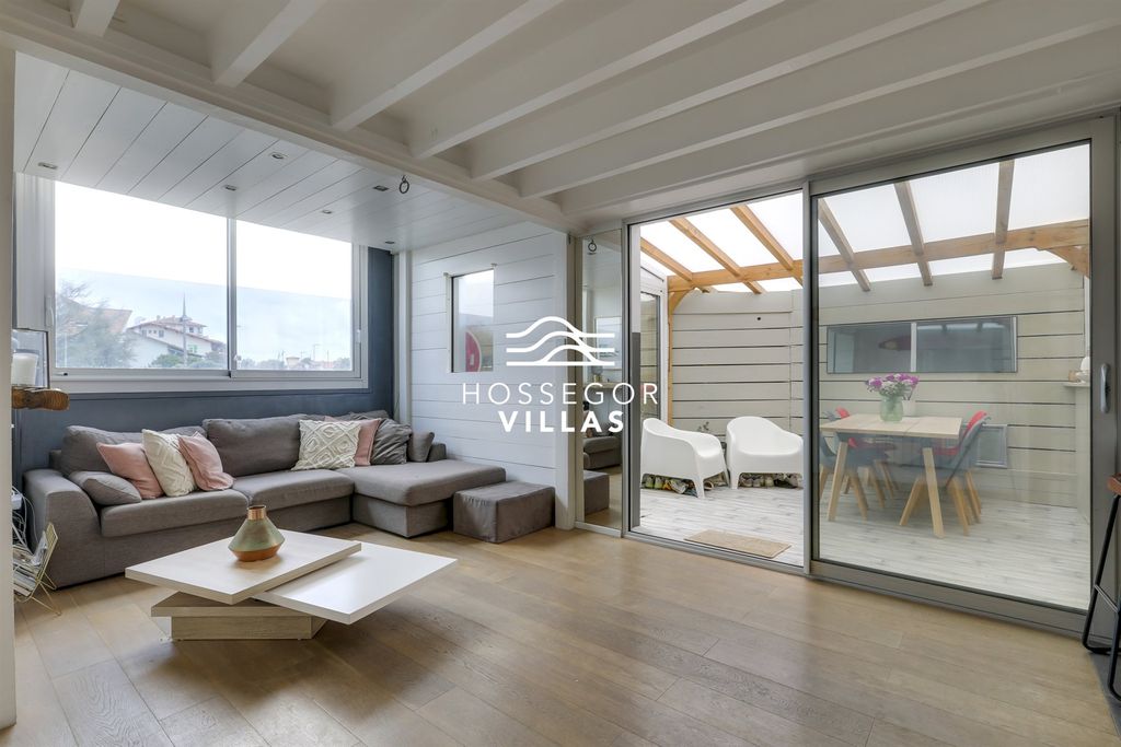 Property photo 1 of 10 Dune Apartment