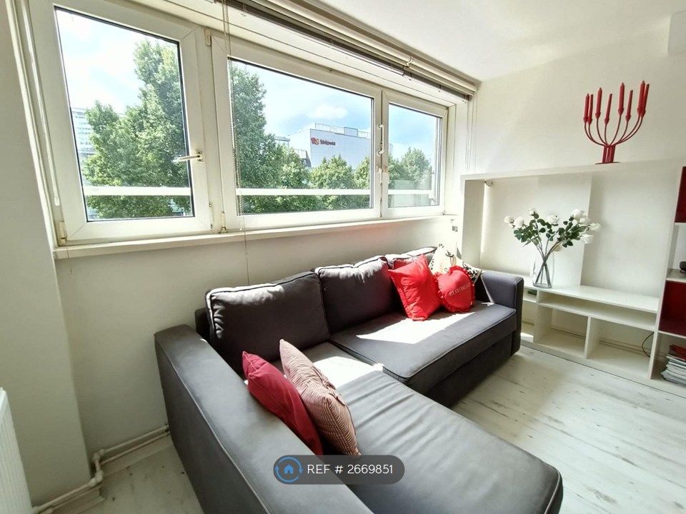 Property photo 2 of 5