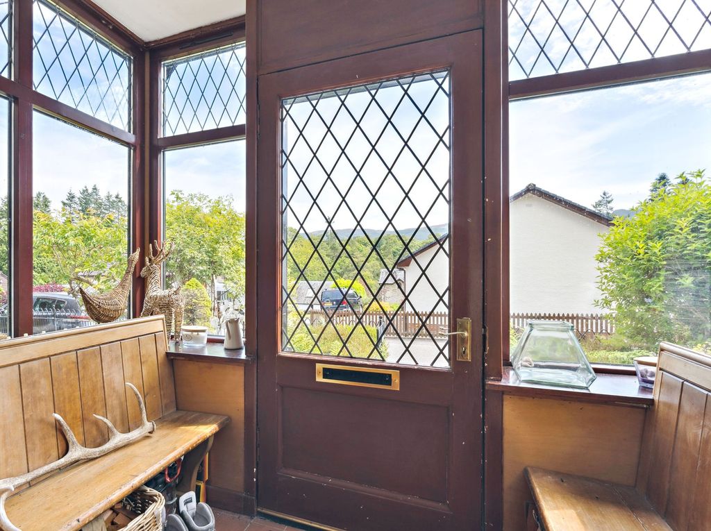 Property photo 2 of 44