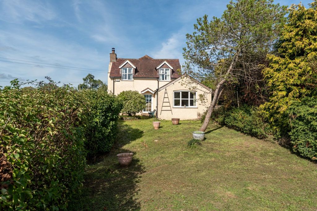 Property photo 2 of 30
