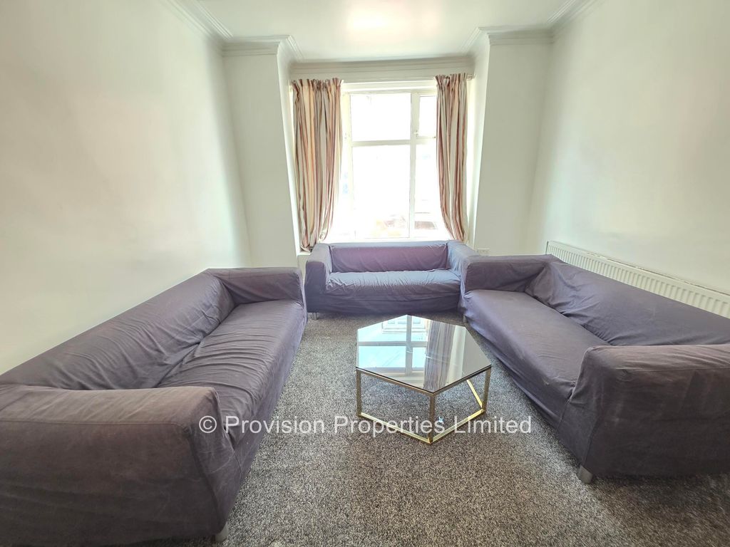 Property photo 1 of 11 Photo
