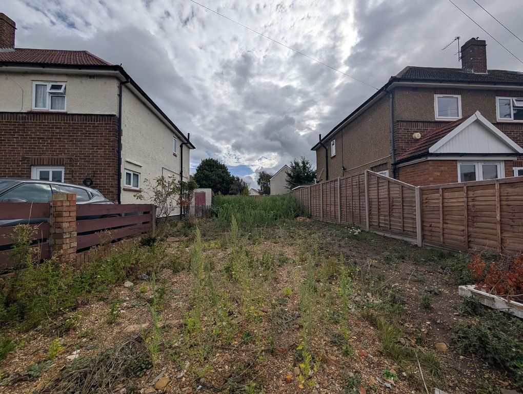 Property photo 3 of 3