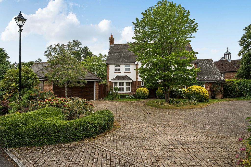 Property photo 1 of 36