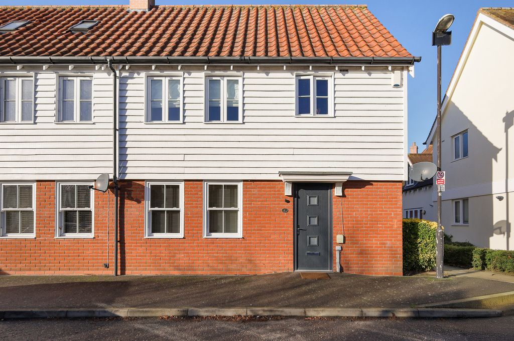 Property photo 1 of 27