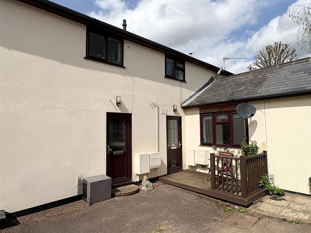 Property photo 1 of 9 Ext 1.Jpg