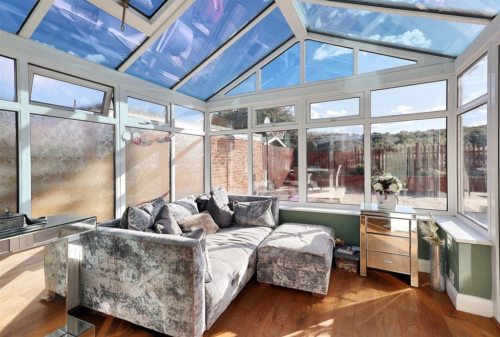 Property photo 3 of 25 Img_2096.Jpg