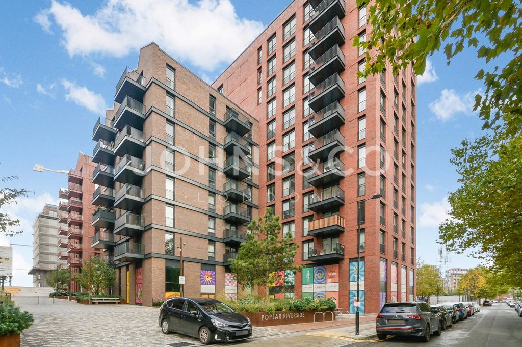 Property photo 3 of 3