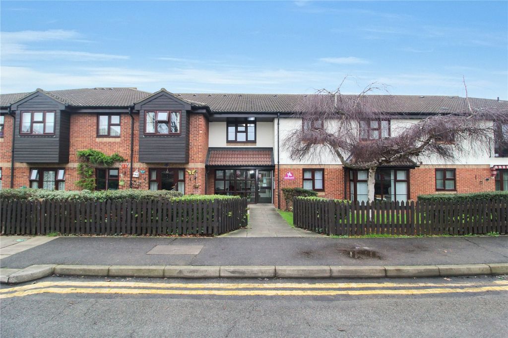 Property photo 1 of 16 Picture No. 15